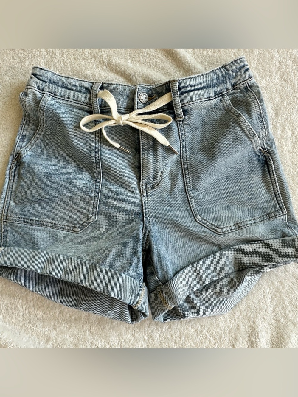 Judy Blue Light Blue Denim Drawstring Rolled-Hem Shorts